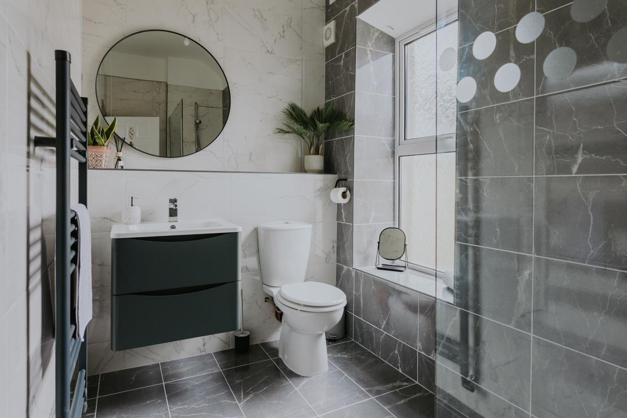 Blueseaview Apartment With Fabulous Sea Views Newcastle  Exterior foto